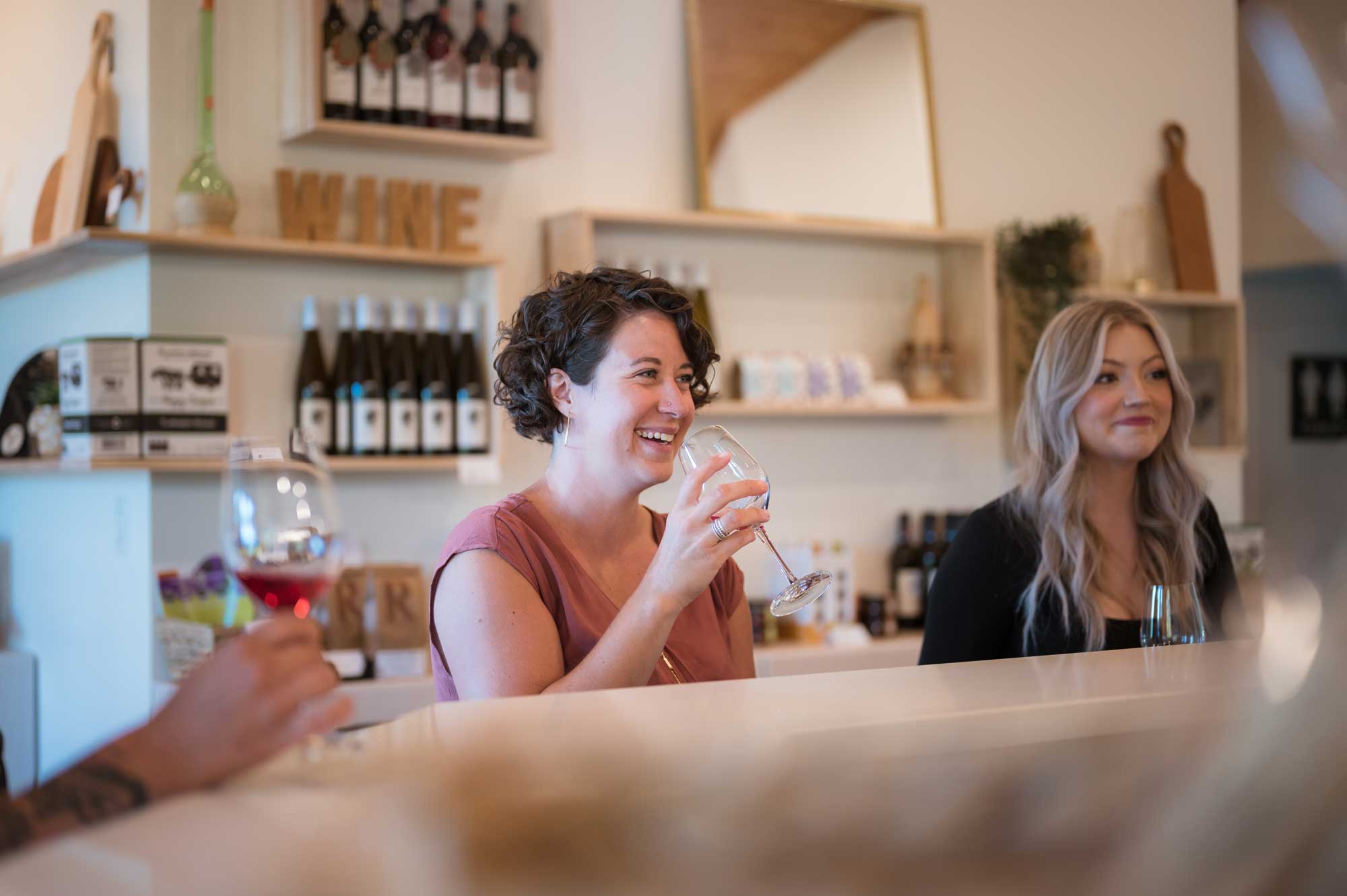 sunnybrae_winery_wine-shop_tasting
